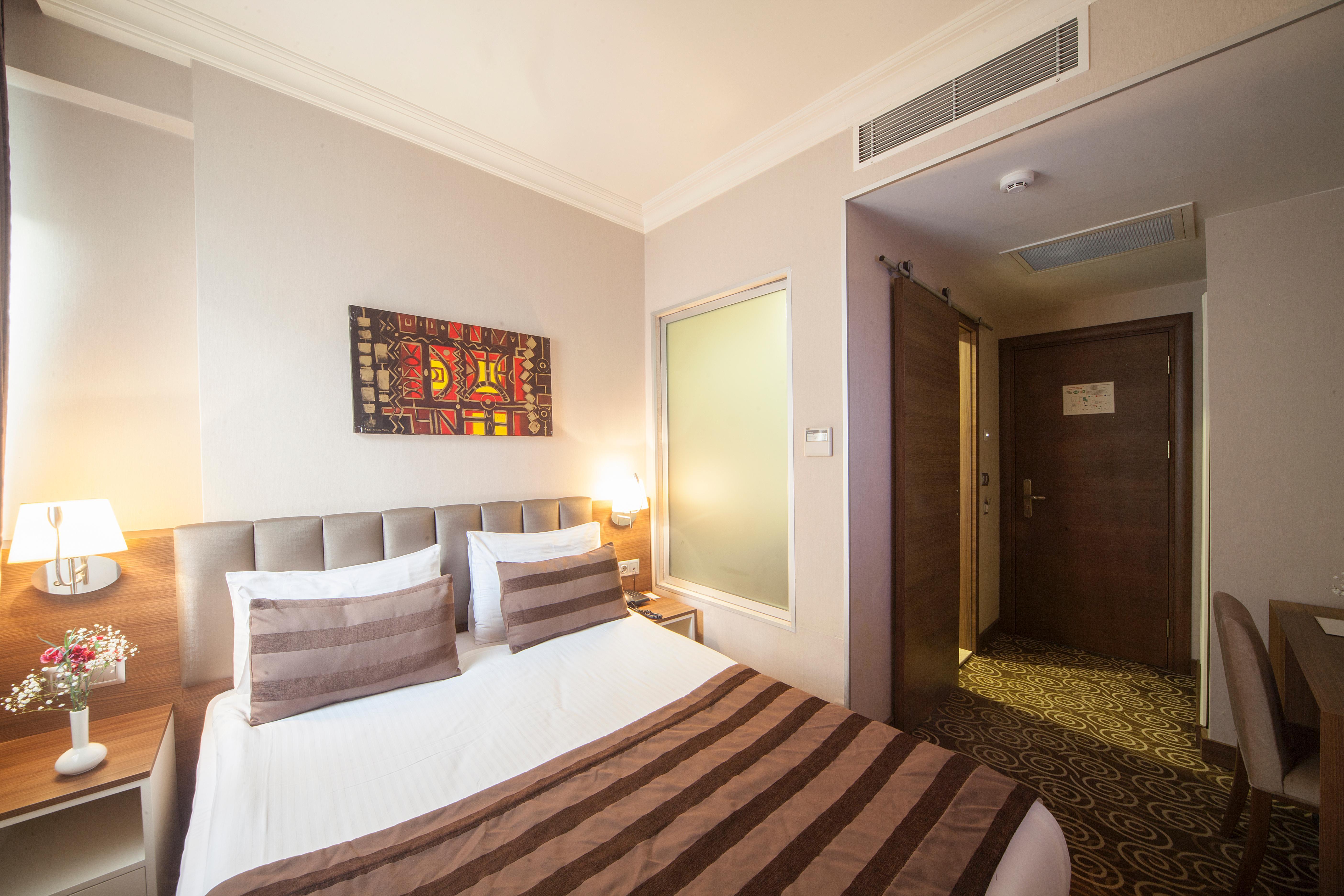Delta Hotel Istanbul & Old City Экстерьер фото