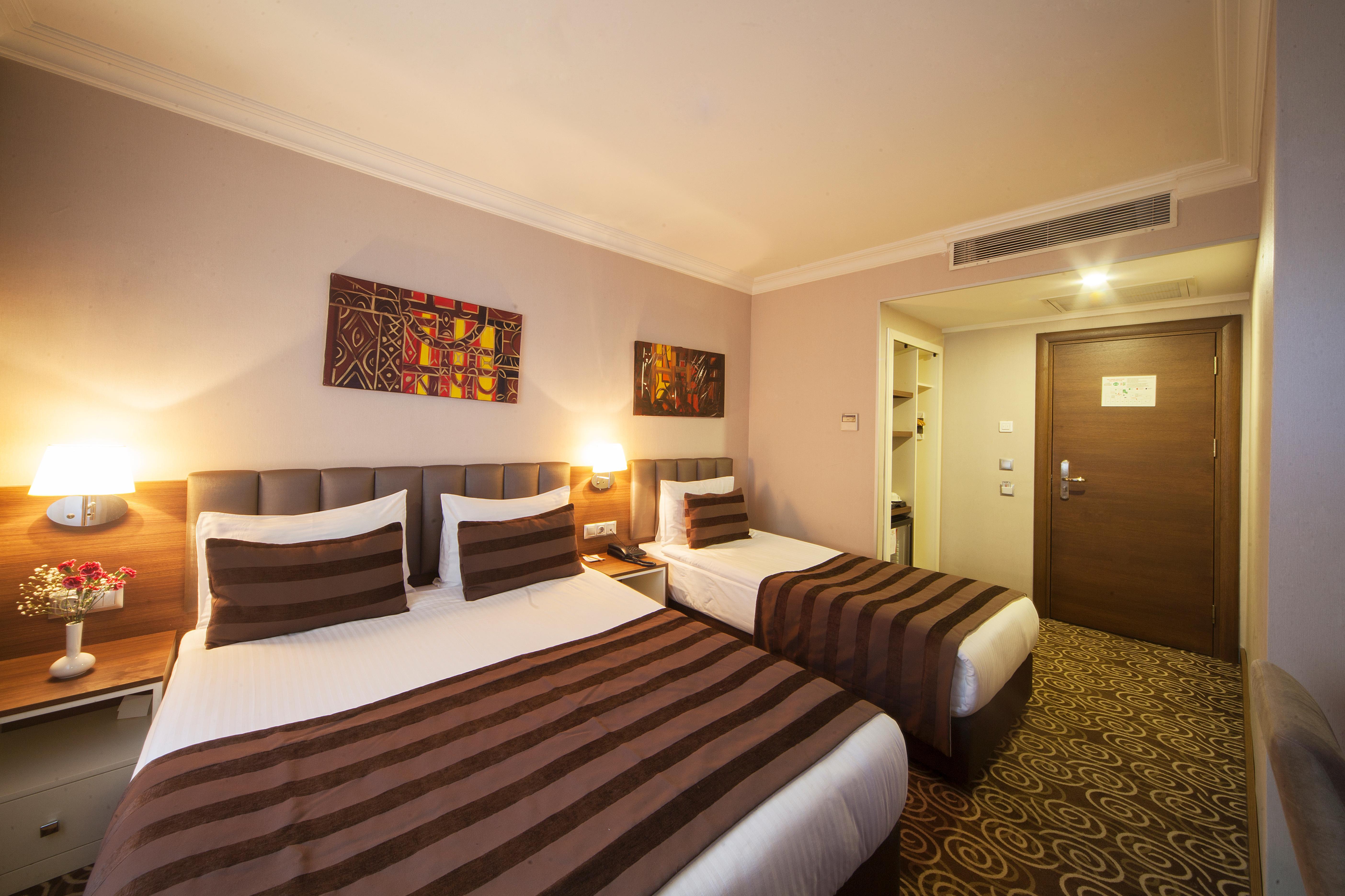Delta Hotel Istanbul & Old City Экстерьер фото